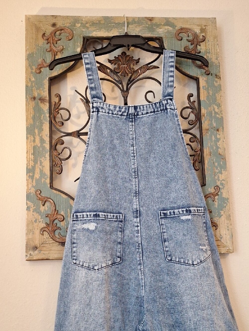 Light Blue Distressed Denim Women’s Overalls. Size Medium - Picture 12 of 13